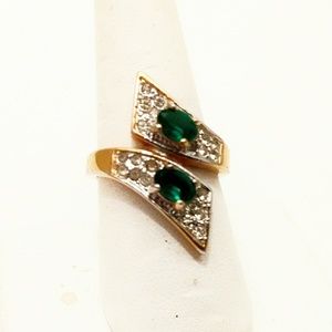Vintage 18K Gold Emerald & Diamond Ring- Size 8
